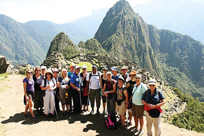 Group photo in Peru.JPG
