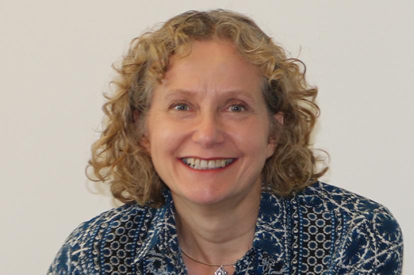 Clare De Bono