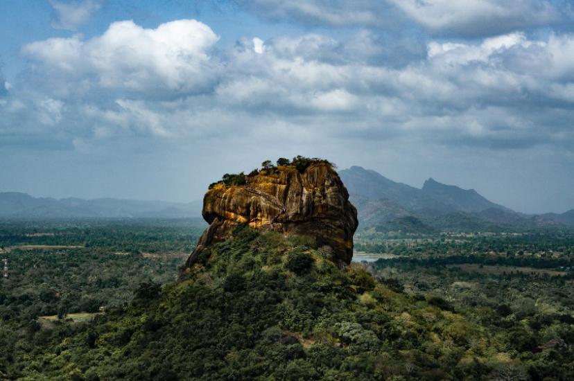 Sri Lanka is aiming to attract more adventurous tourists (Credit: Sander Don / Unsplash)