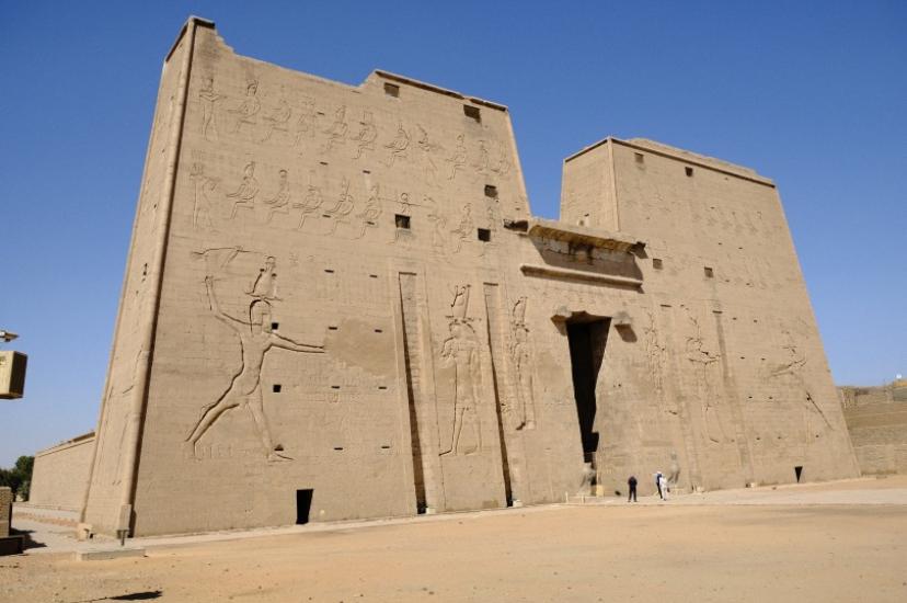 Edfu impresses with its grand scale (credit Karl Cushing)