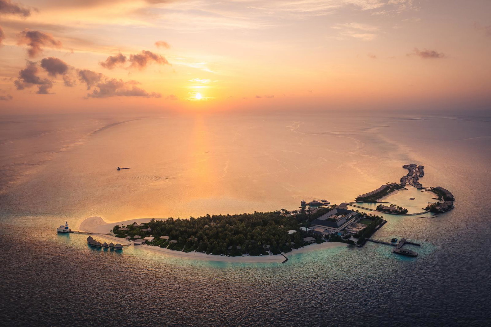 InterContinental Maldives Aerial View of the Island