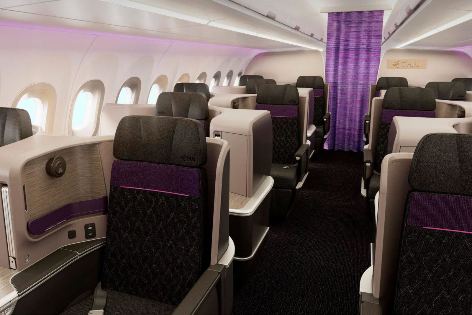 Wide business class seats on flight