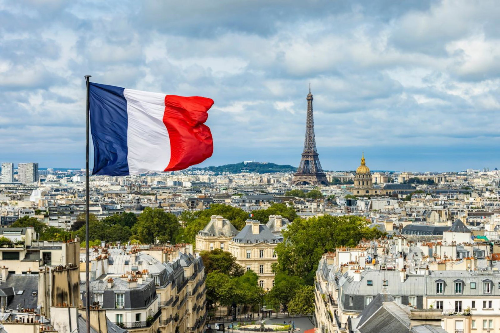 France is bracing for a week-long period of industrial action