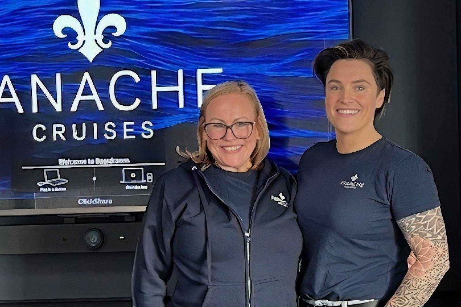 Wendi Hardy (left) pictured with Anna Perrott