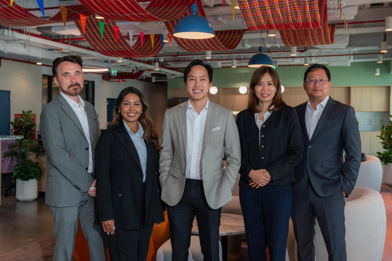 Pure Escapes Thailand Team 