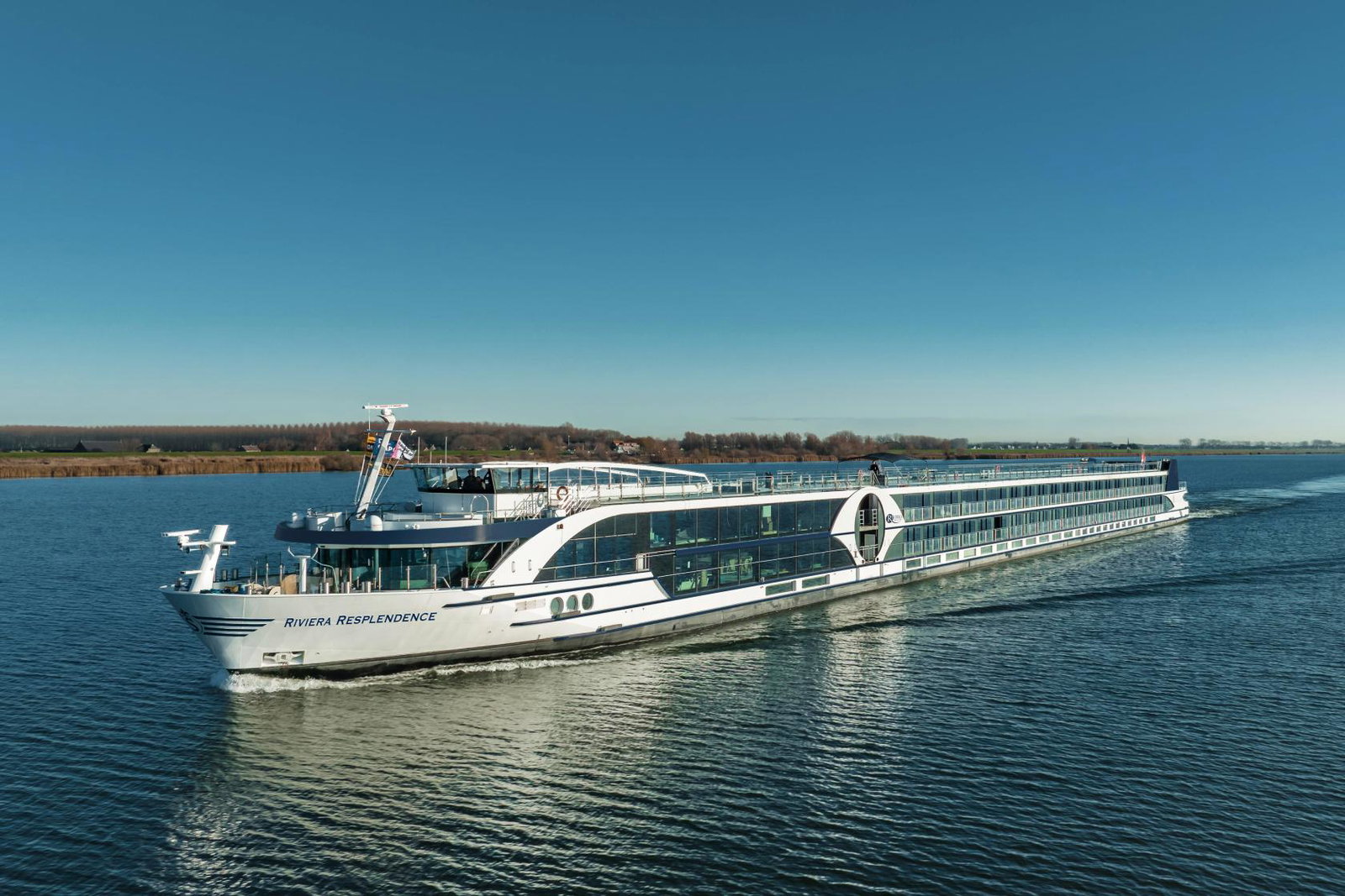 Riviera Resplendence Ship