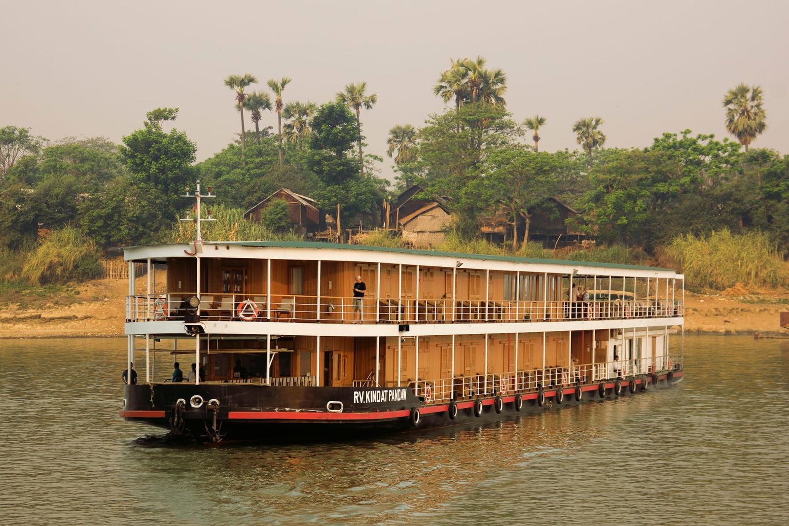 RV Kalaw Pandaw sailing the Hooghly Ganges River