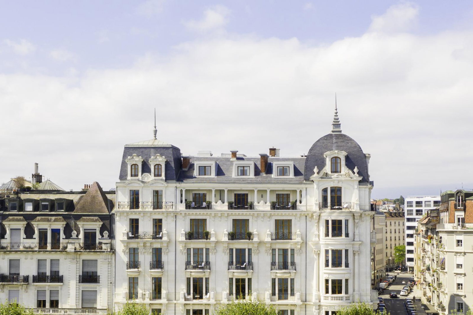 Facade of The Woodward, Auberge Collection