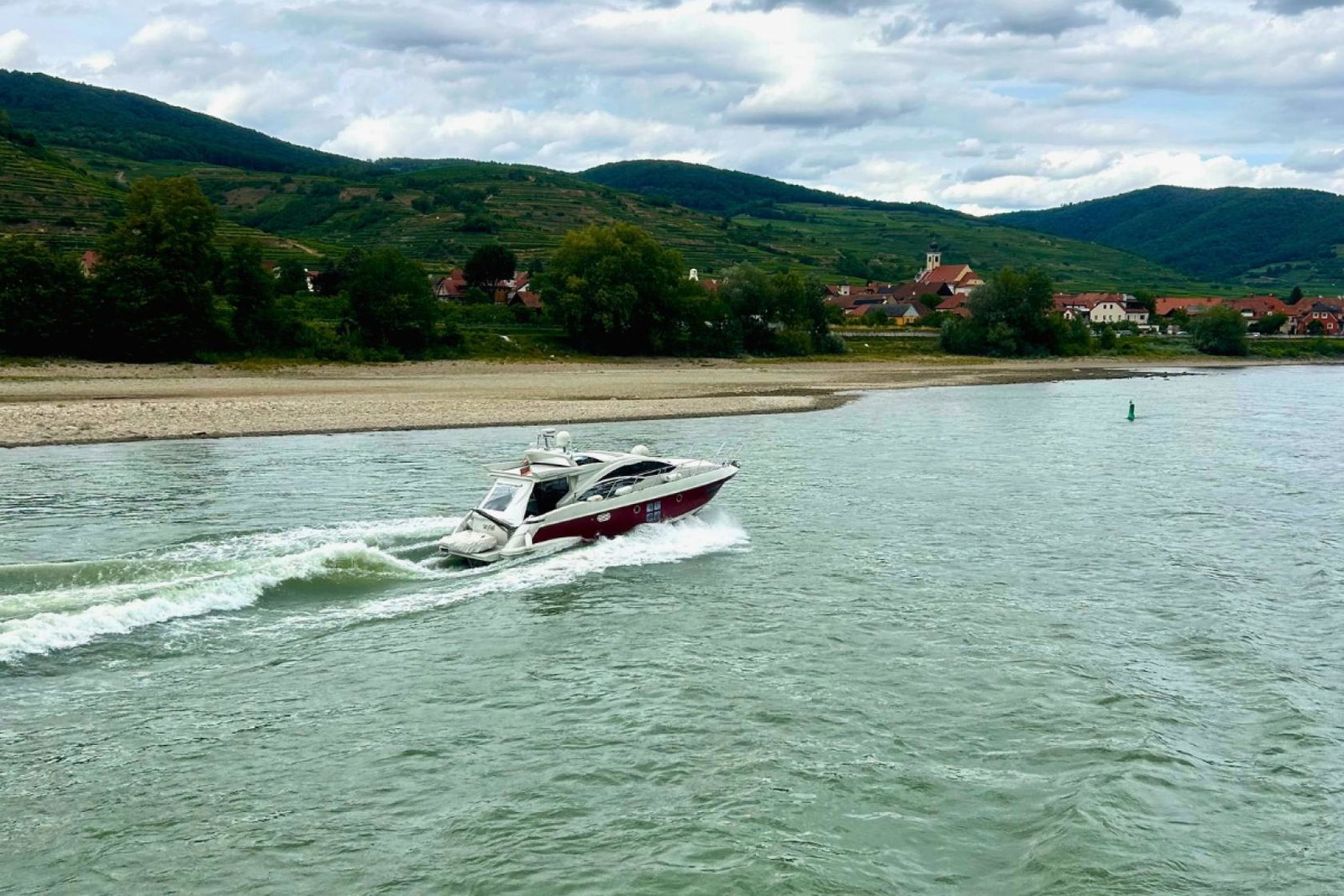 Low water levels on the Danube