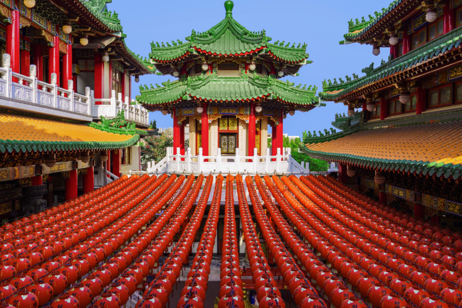 A Taiwanese temple