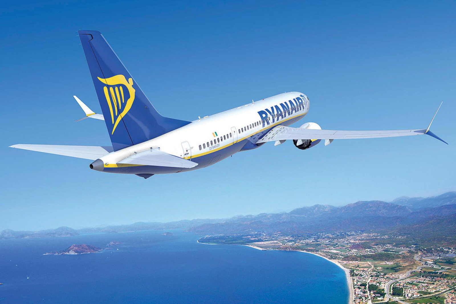 Ryanair's sustainability target brings it into line with the rest of the industry