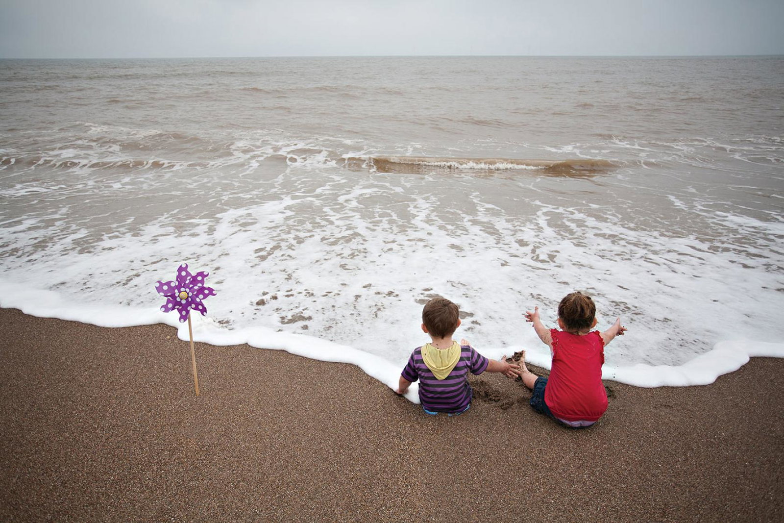 Kids on beach - FHA