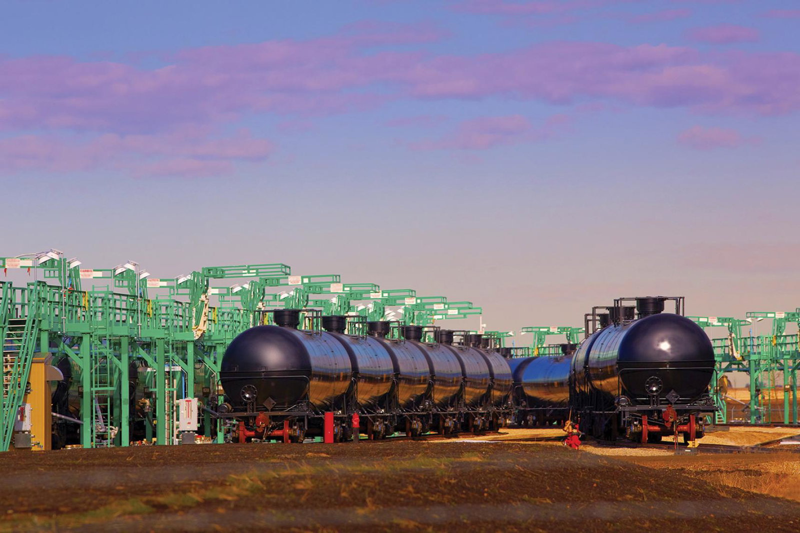 Oil in storage (stock)