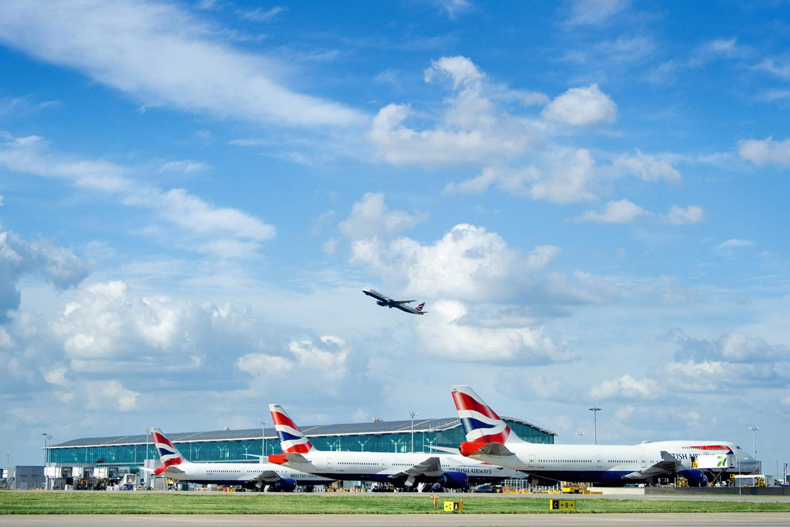 Fire alarm 'briefly impacted airfield operation'