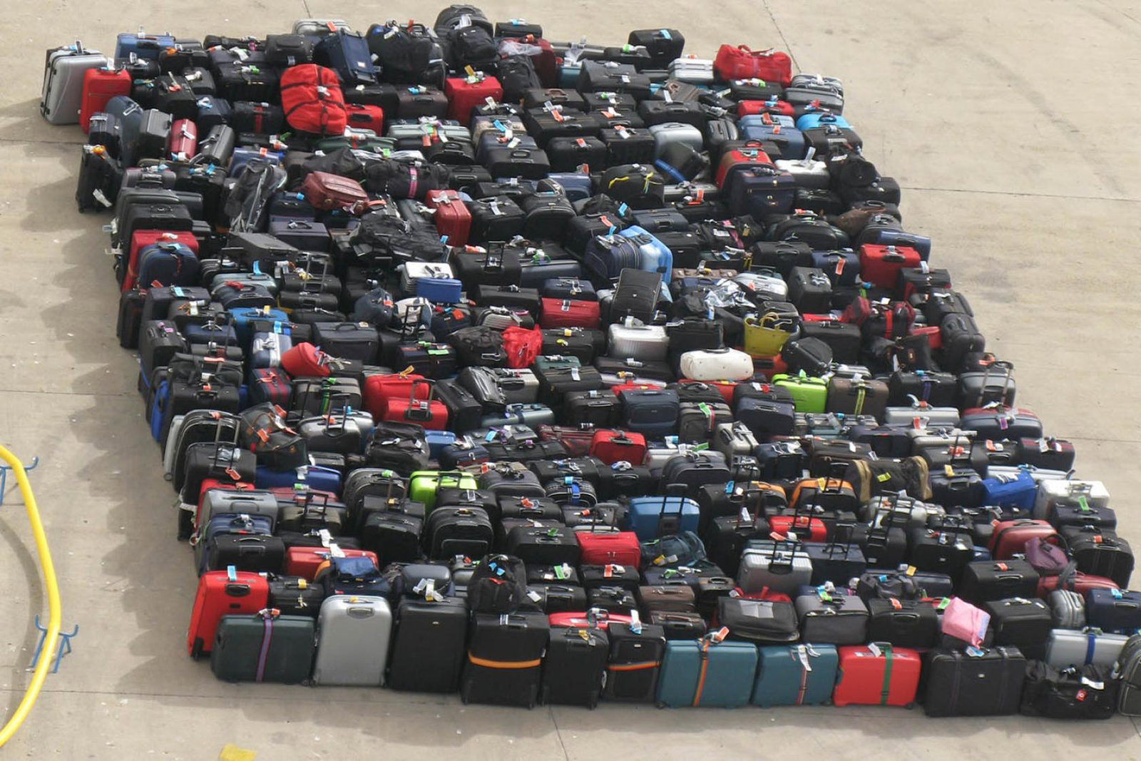 Baggage loading (stock)
