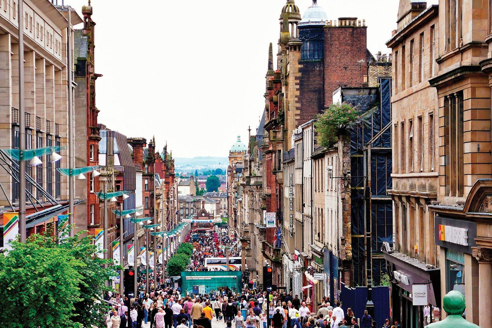 Aer Lingus Regional has added Glasgow to it Belfast City route network