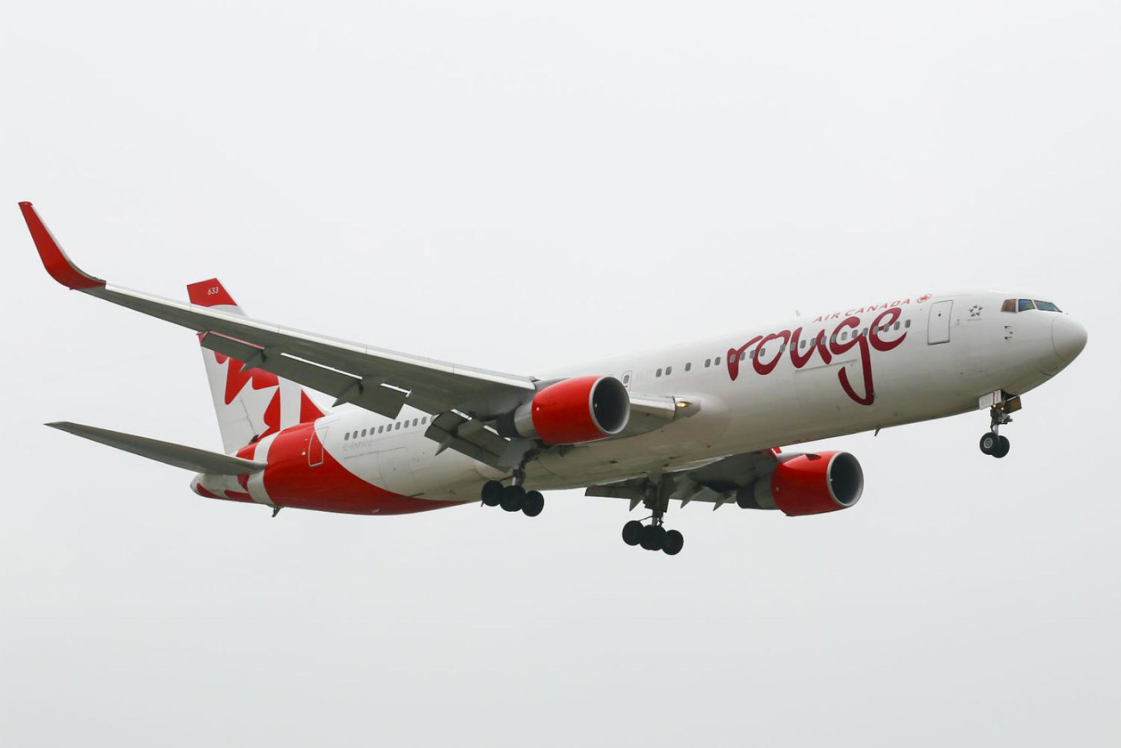 Air Canada rouge, Boeing 767-300ER