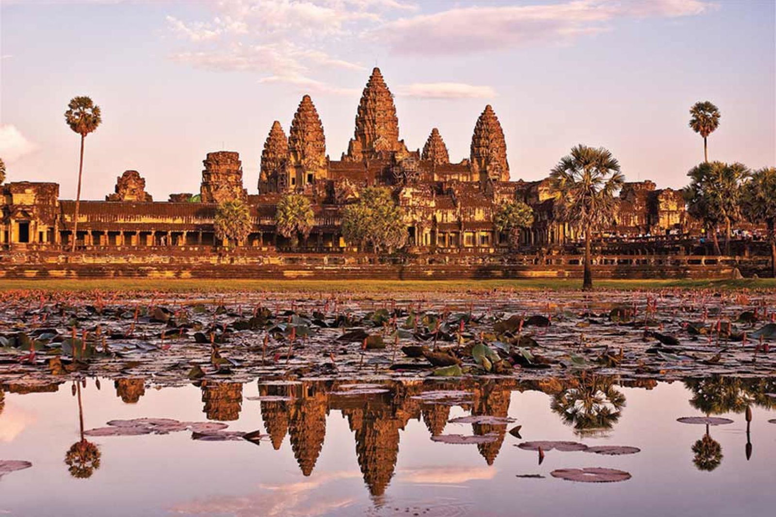 Angkor Wat in Cambodia can be visited during the cruise