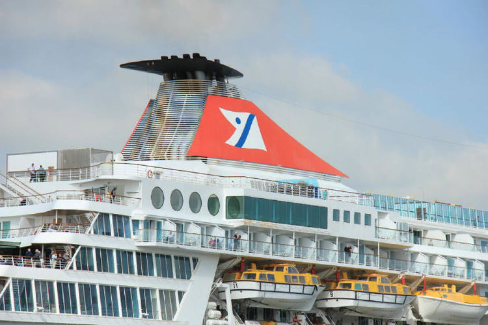 The promotion covers new bookings made until 1 February 2022 and is applicable on 130 itineraries