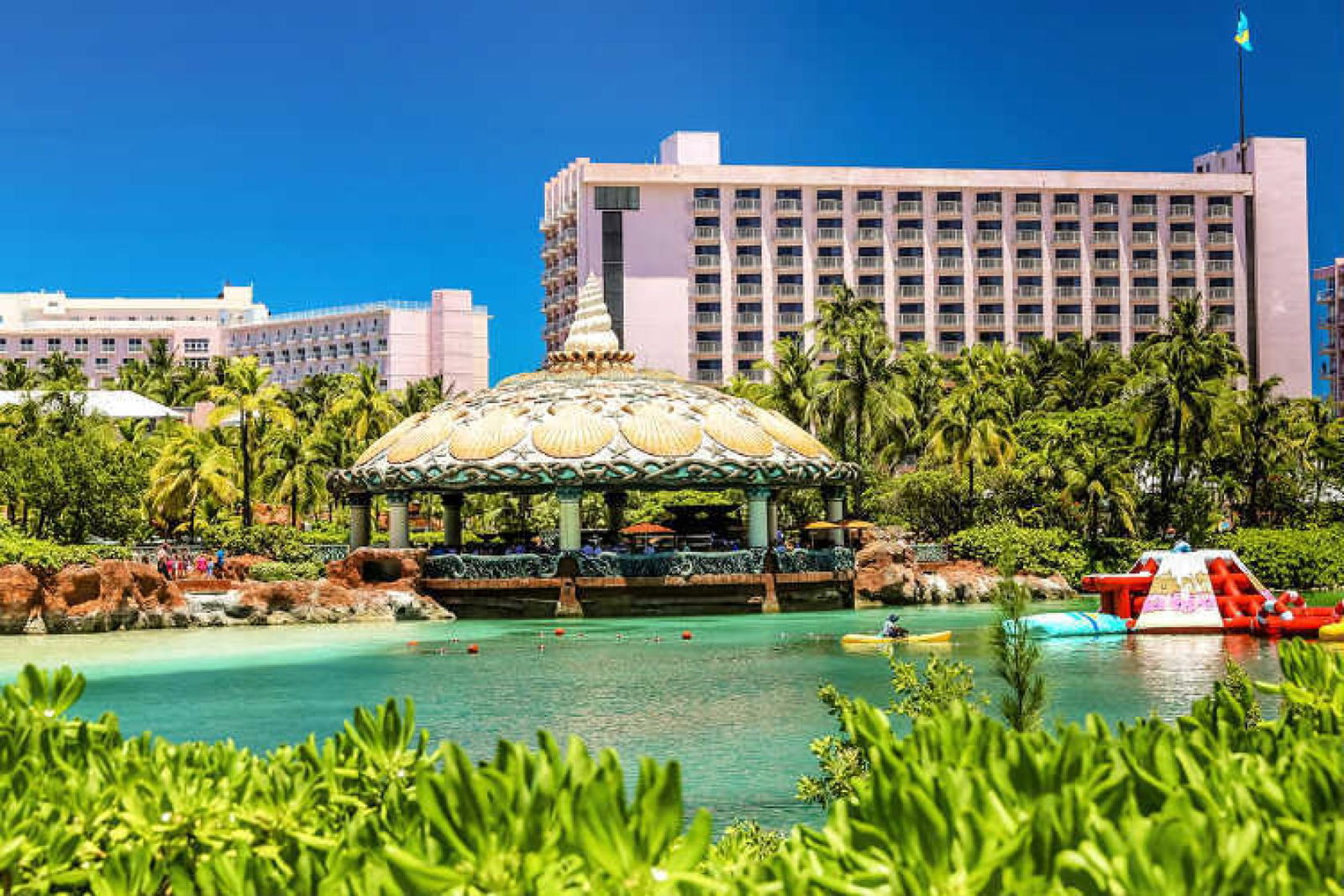Atlantis Paradise Island, Bahamas ThinkstockPhotos-495116238