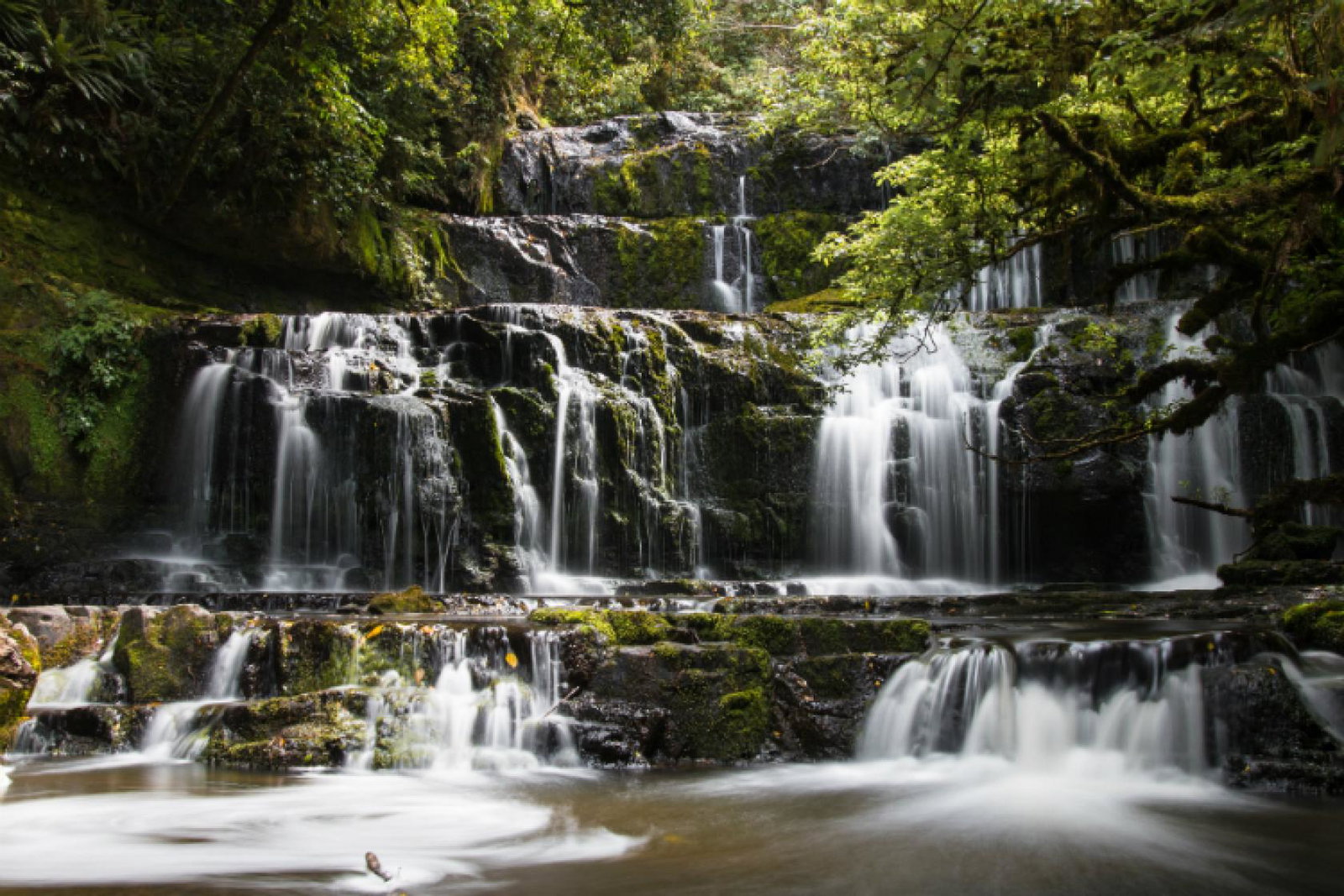 New Zealand ThinkstockPhotos-505134870.jpg