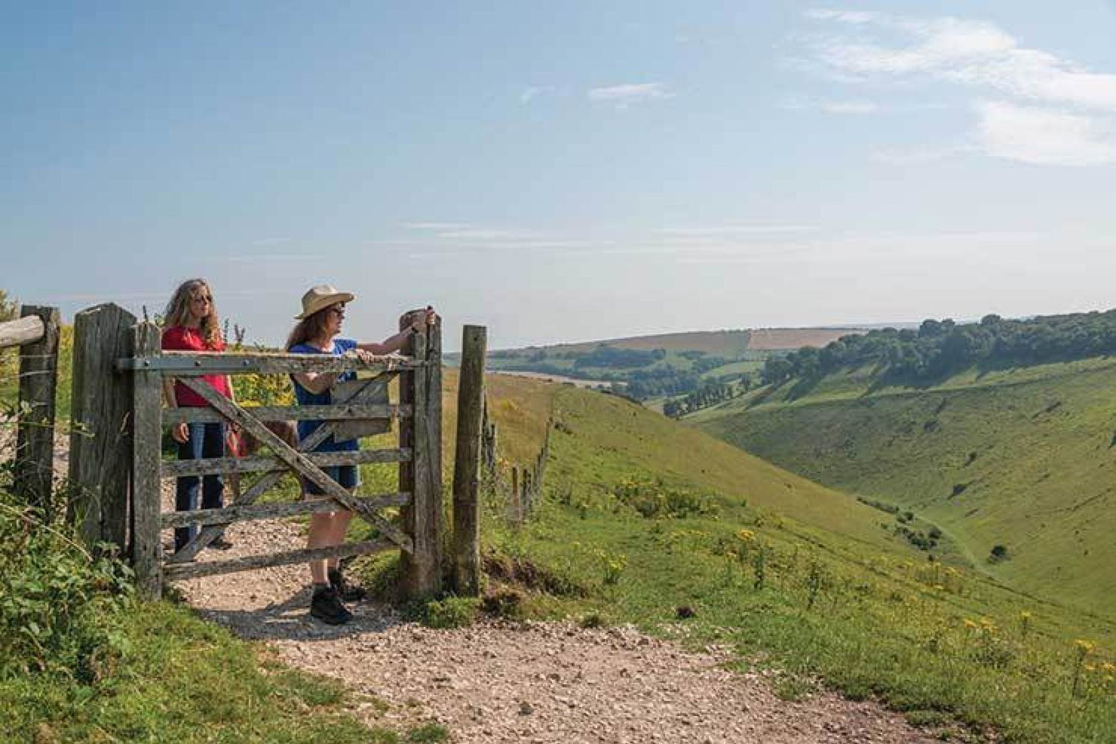 VisitEngland hiking VE23398.jpg