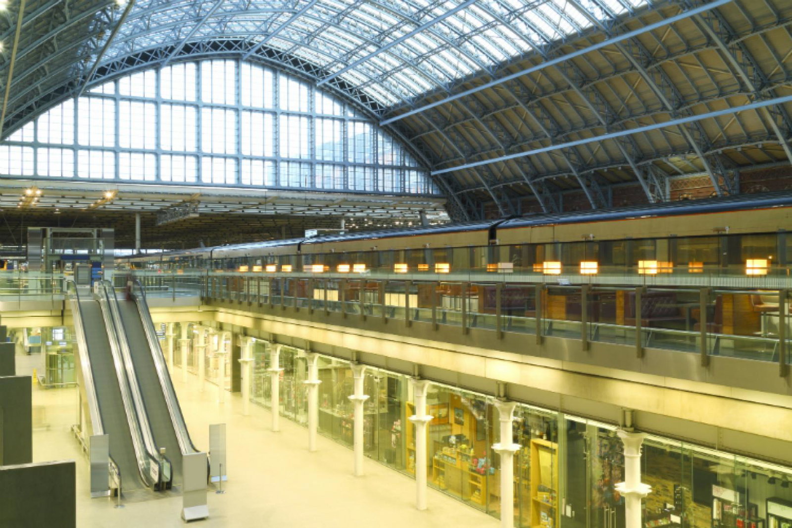Eurostar st pancras ThinkstockPhotos-509309438.jpg