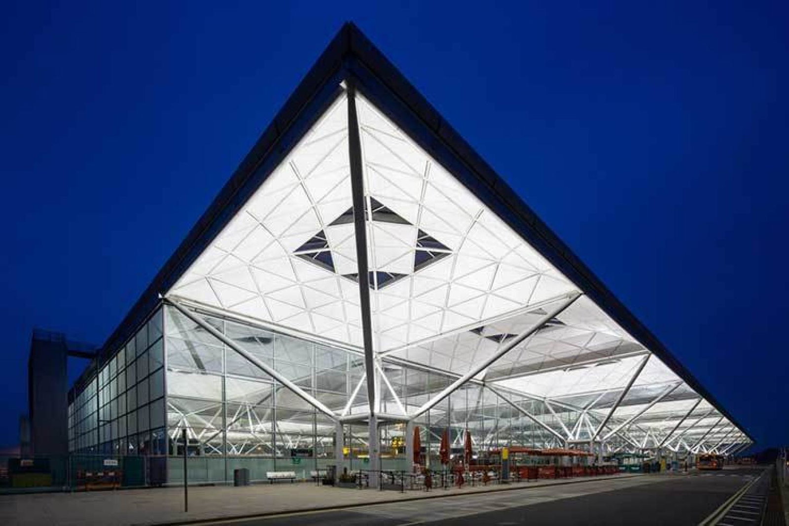 british airways image Stansted Airport
