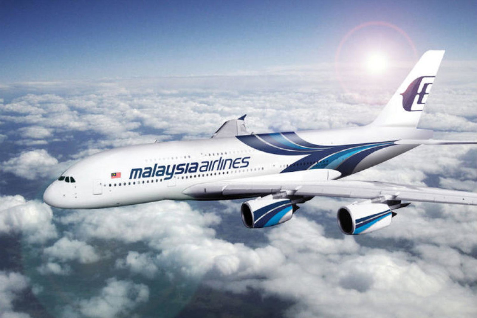 Malaysia_Airlines_A380_flying_right_to_left2048x1538.jpg