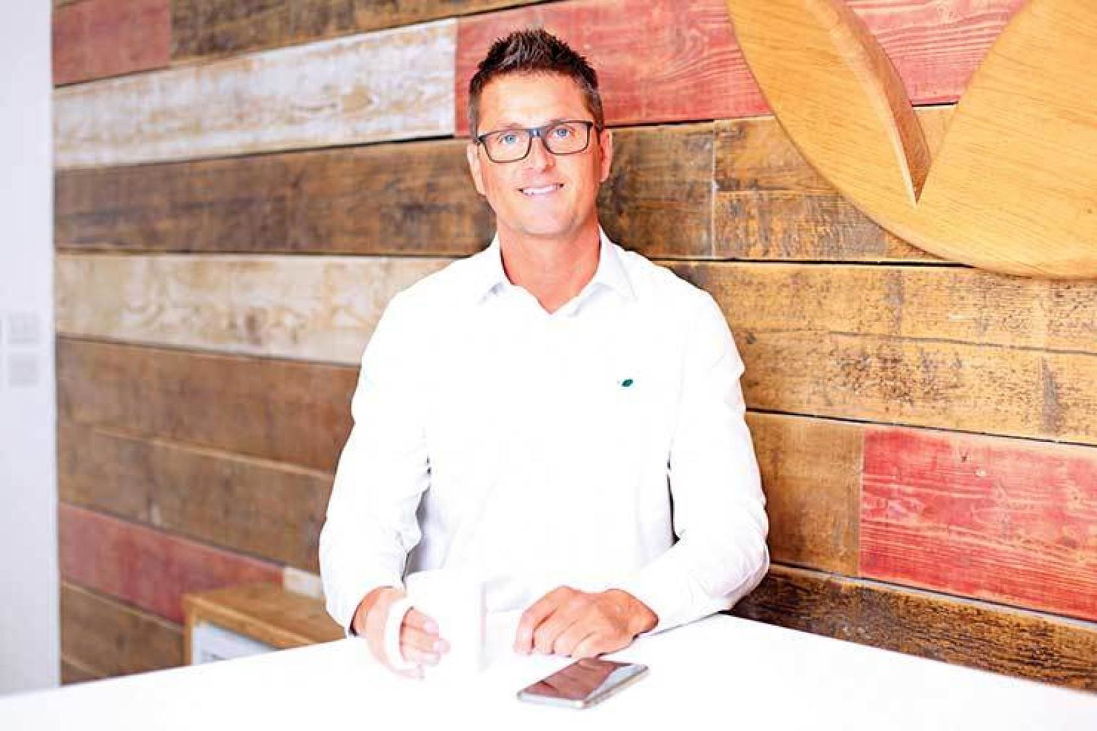 Simon Altham, MD, Hoseasons