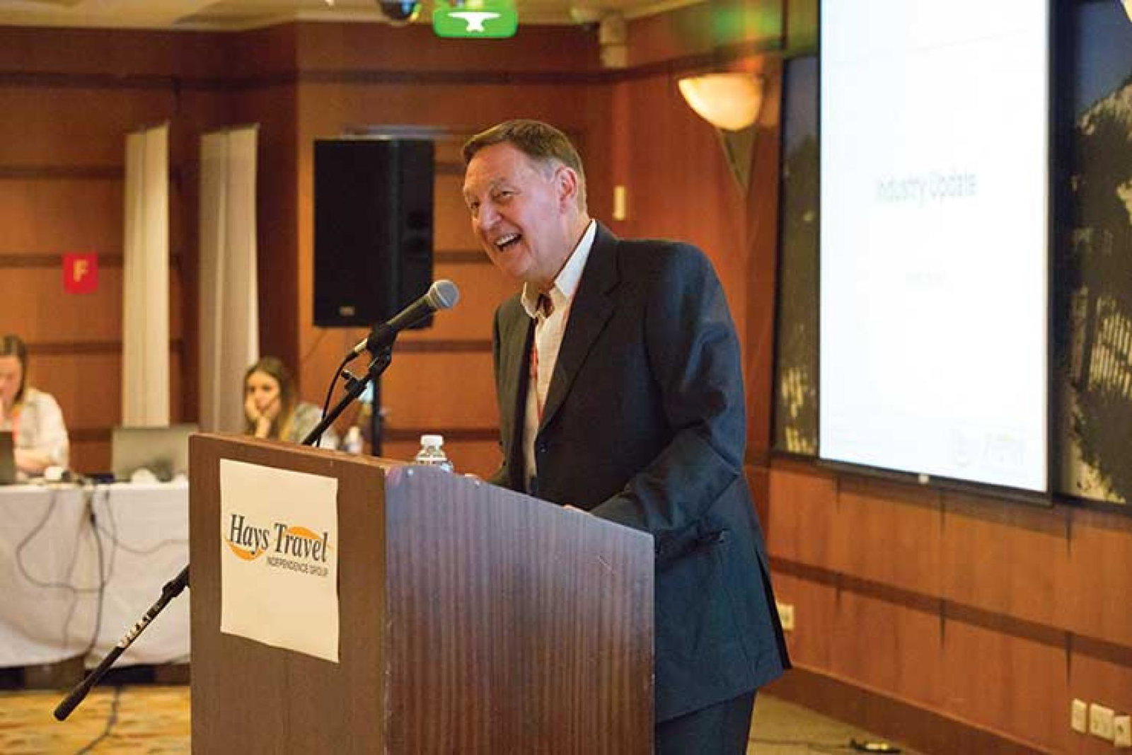 Agents have lined up to pay tribute to Hays Travel boss John Hays