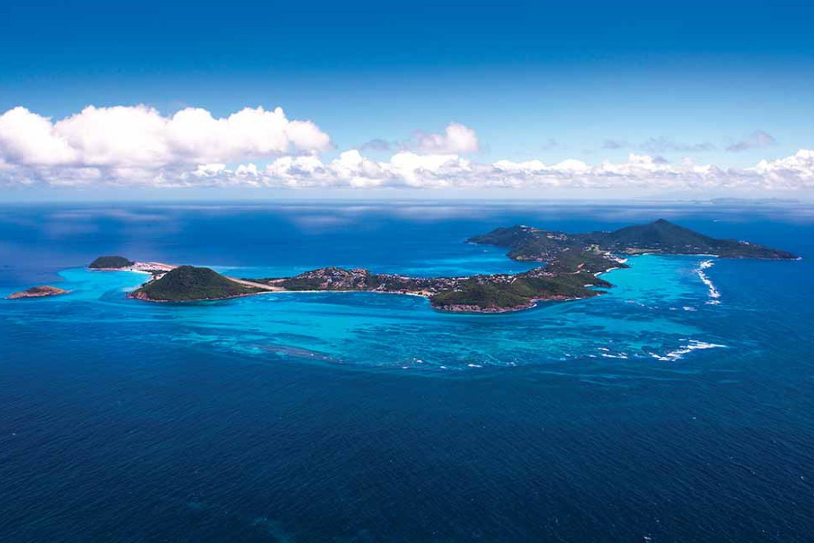 Pink-Sands-Club-island.jpg