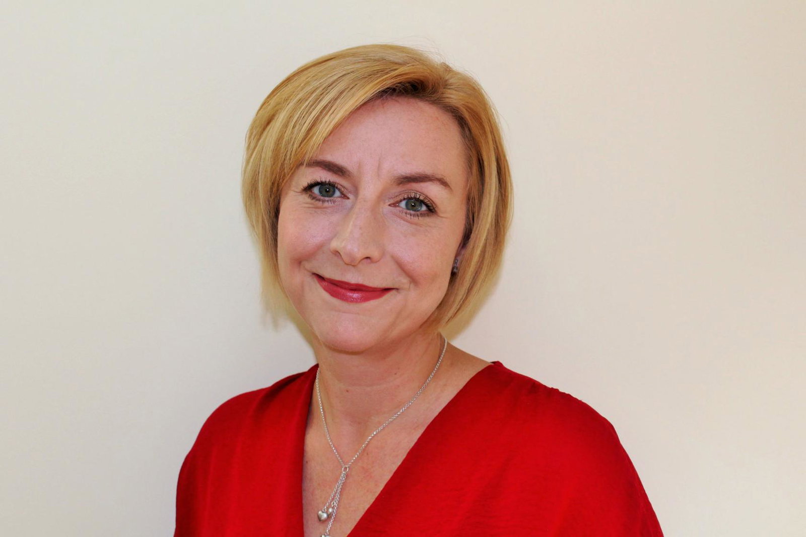 Claire Dutton moves to National Holidays