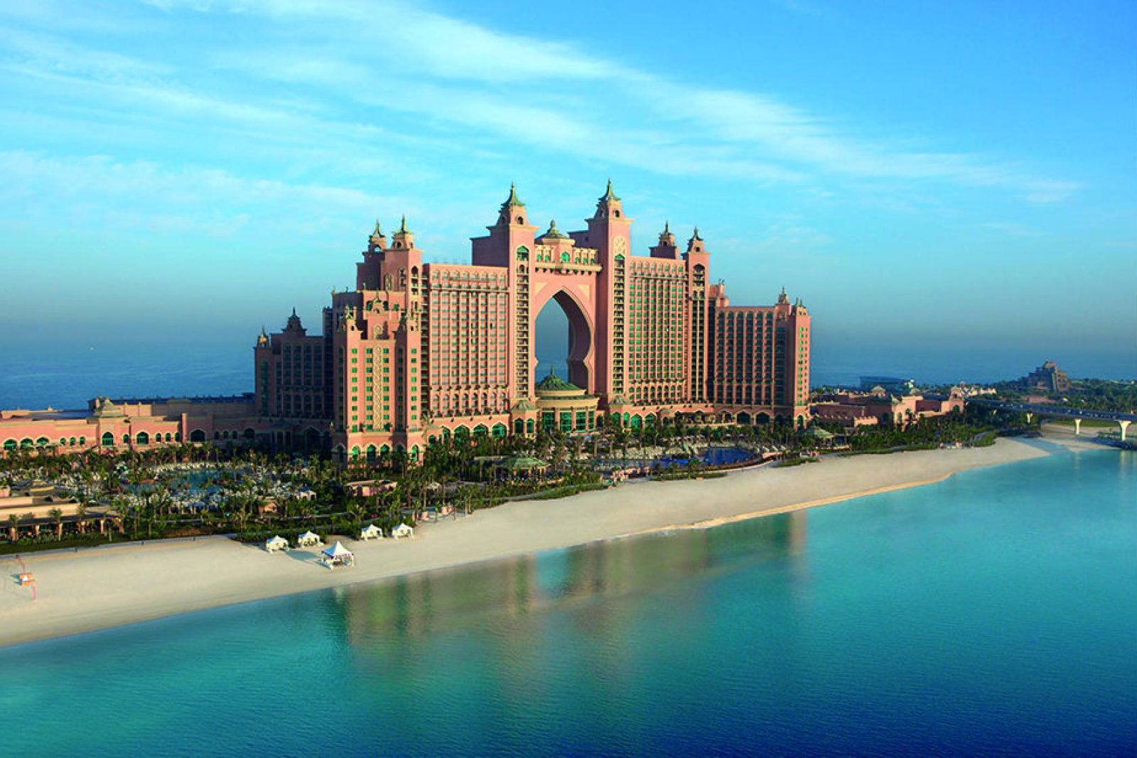 Atlantis will offer guests staying for five or more nights free Covid tests