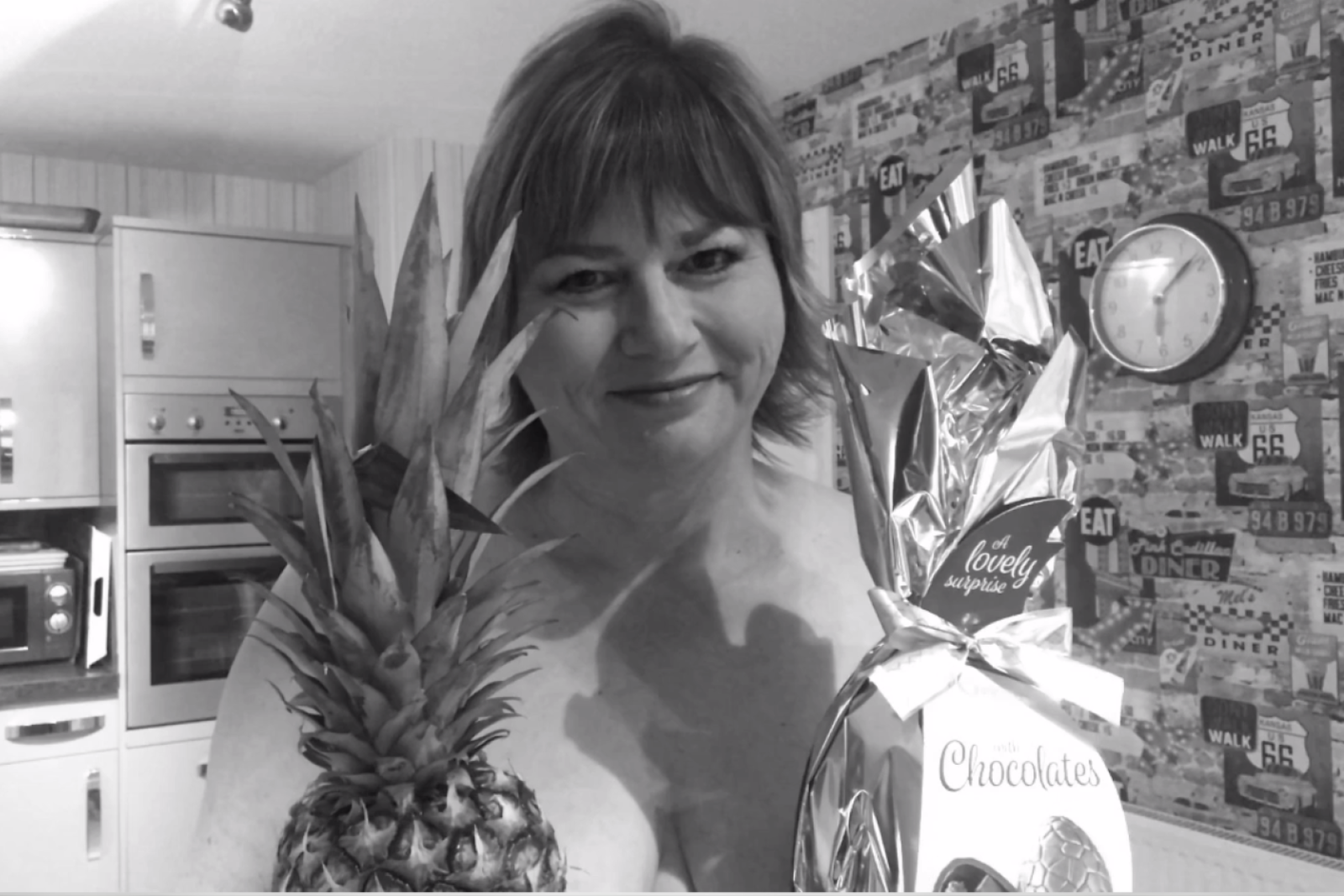 Sarah Archer Travel Trade Full Monty.png
