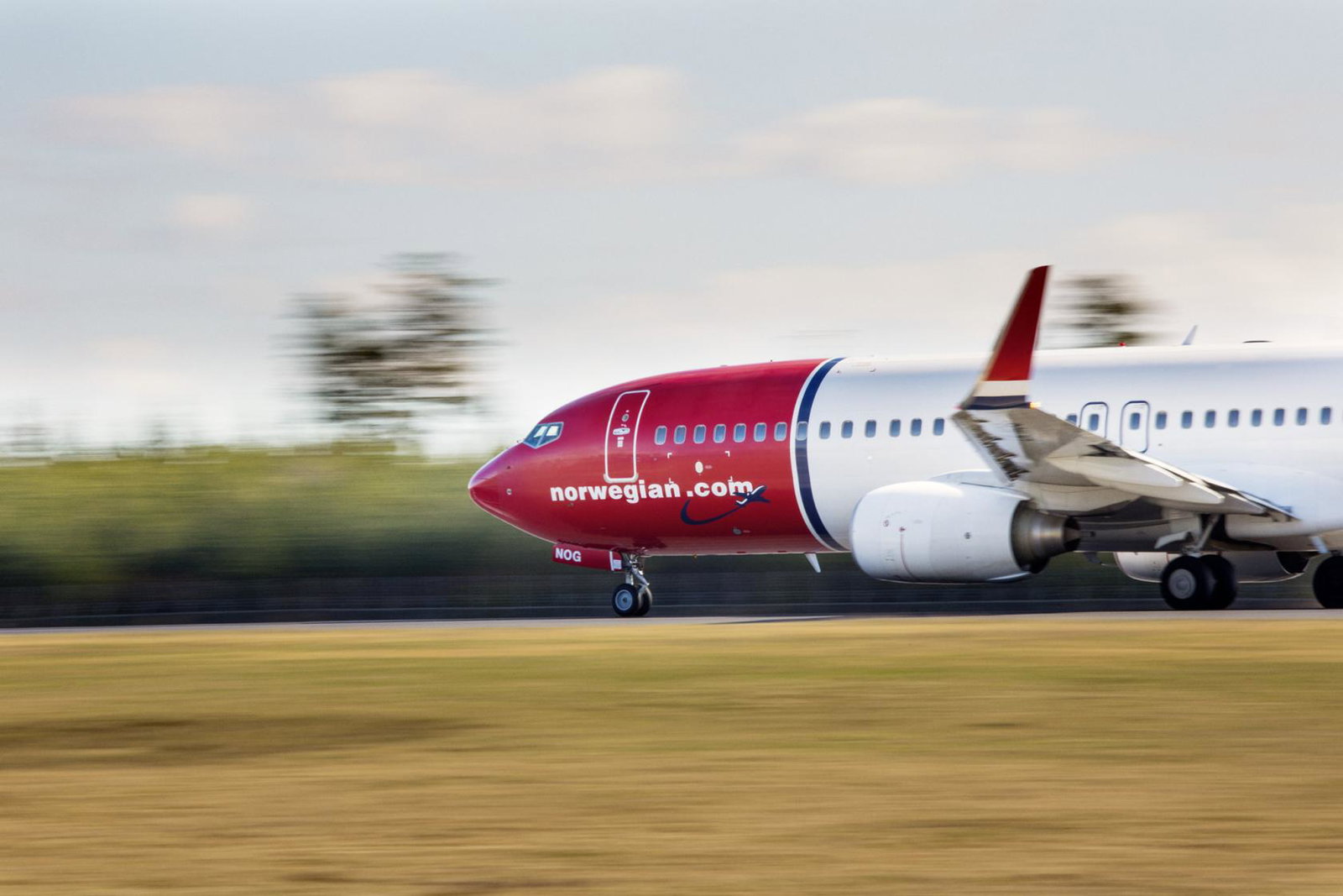Norwegian now only flies short-haul