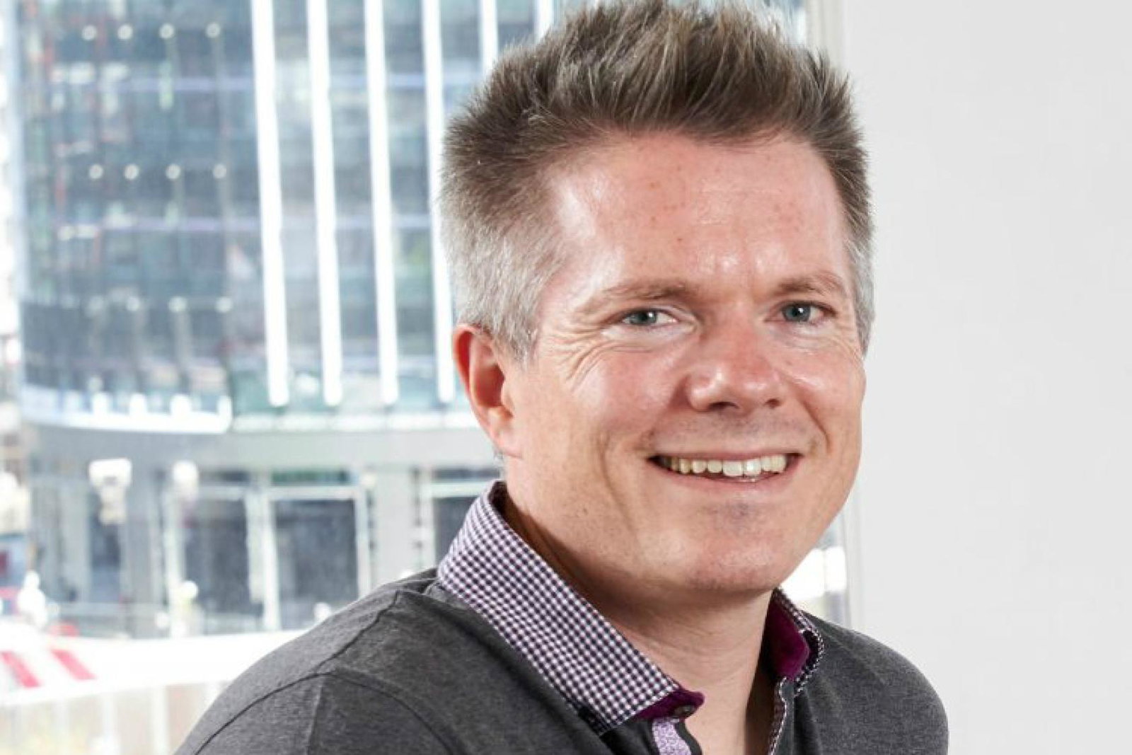 Simon McLean.jpg