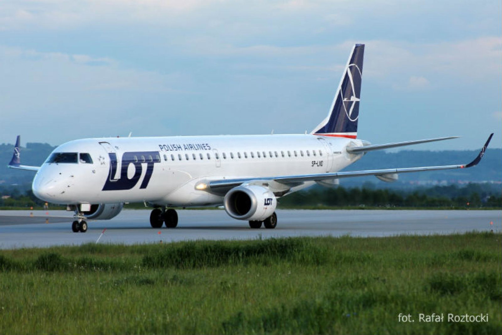 LOT Polish Airlines.jpg