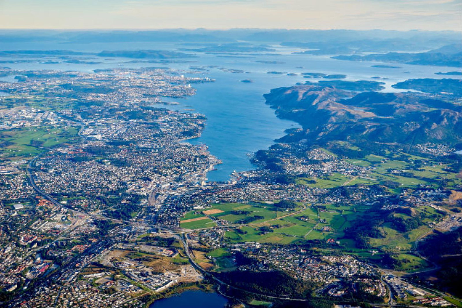 Stavanger Norway alexey-topolyanskiy-66867-unsplash.jpg