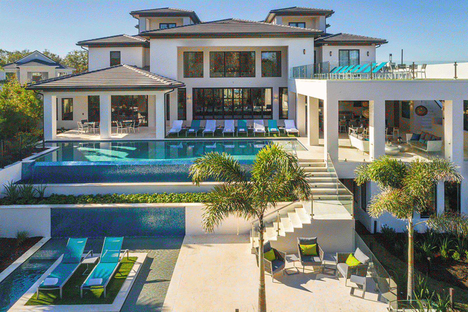 TopVillas.gif