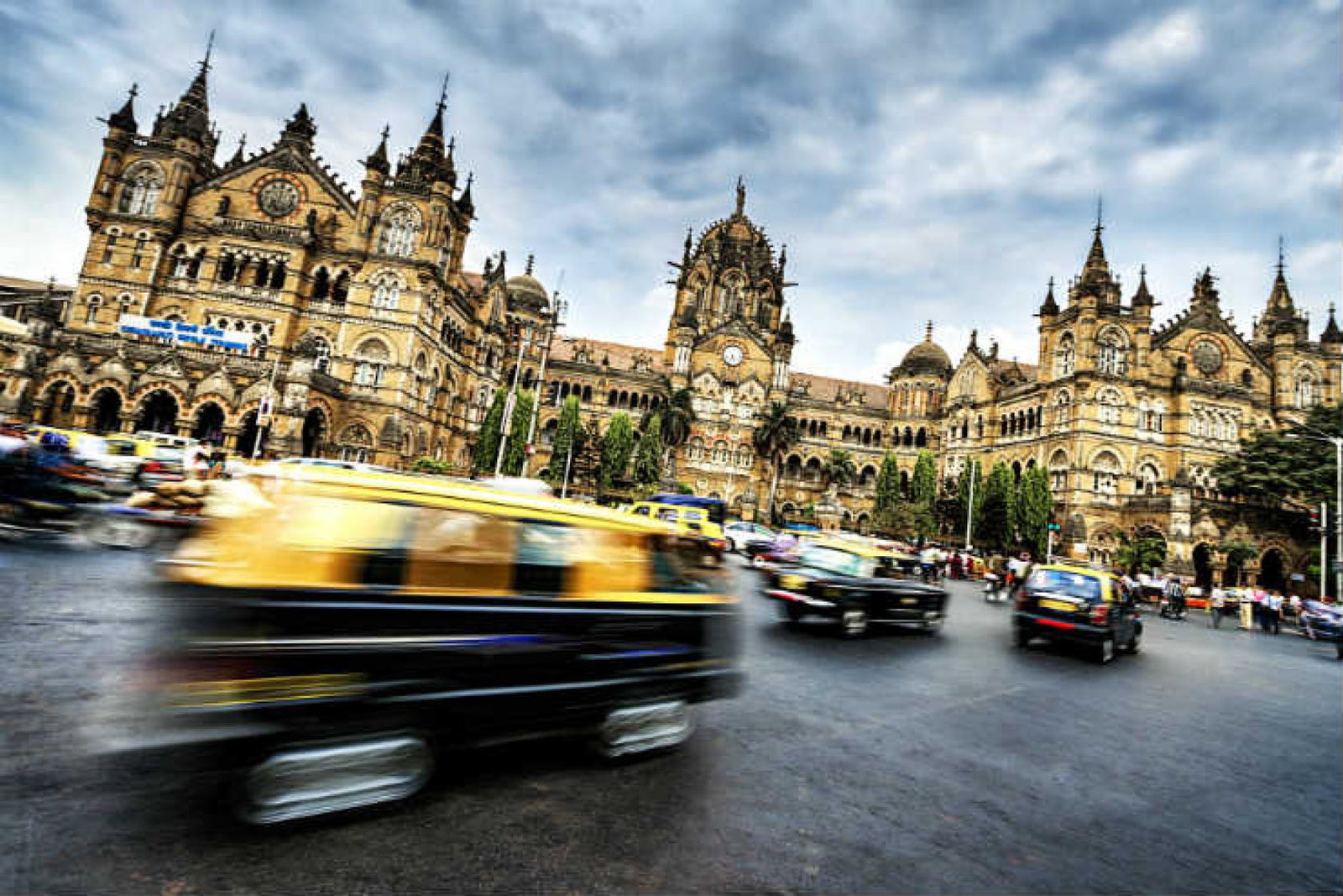 Finnair will launch a three-times-weekly Helsinki-Mumbai service at the weekend