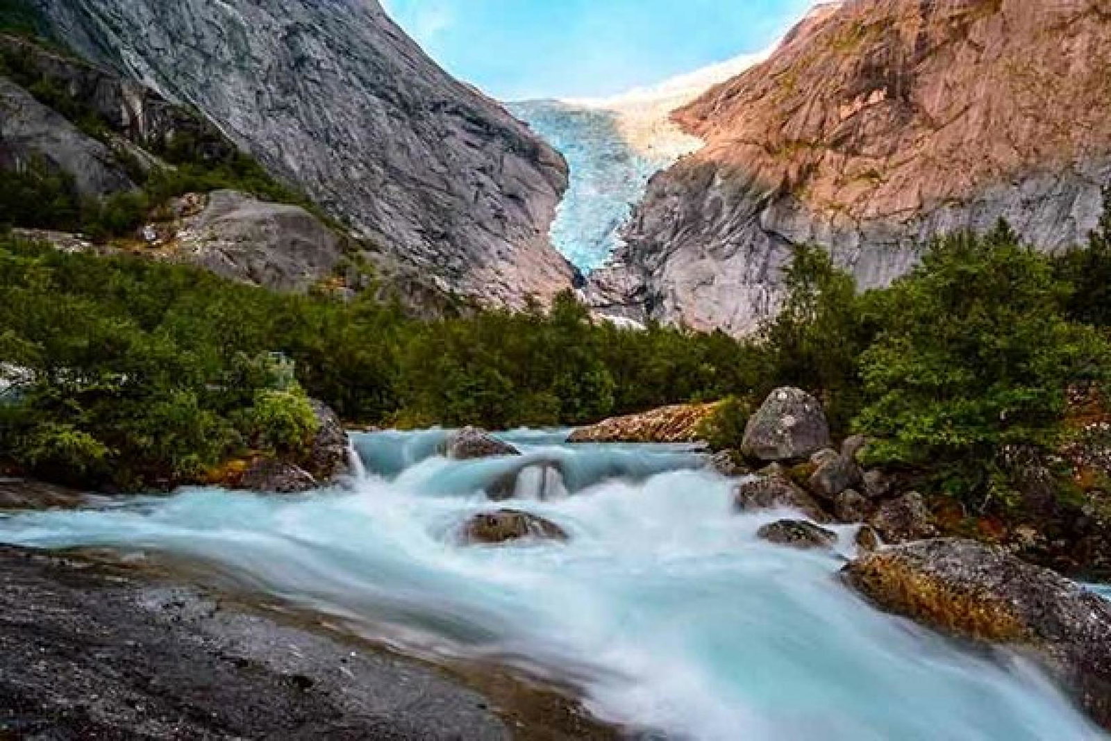Briksdalsbreen Inghams Norway fjords.jpg