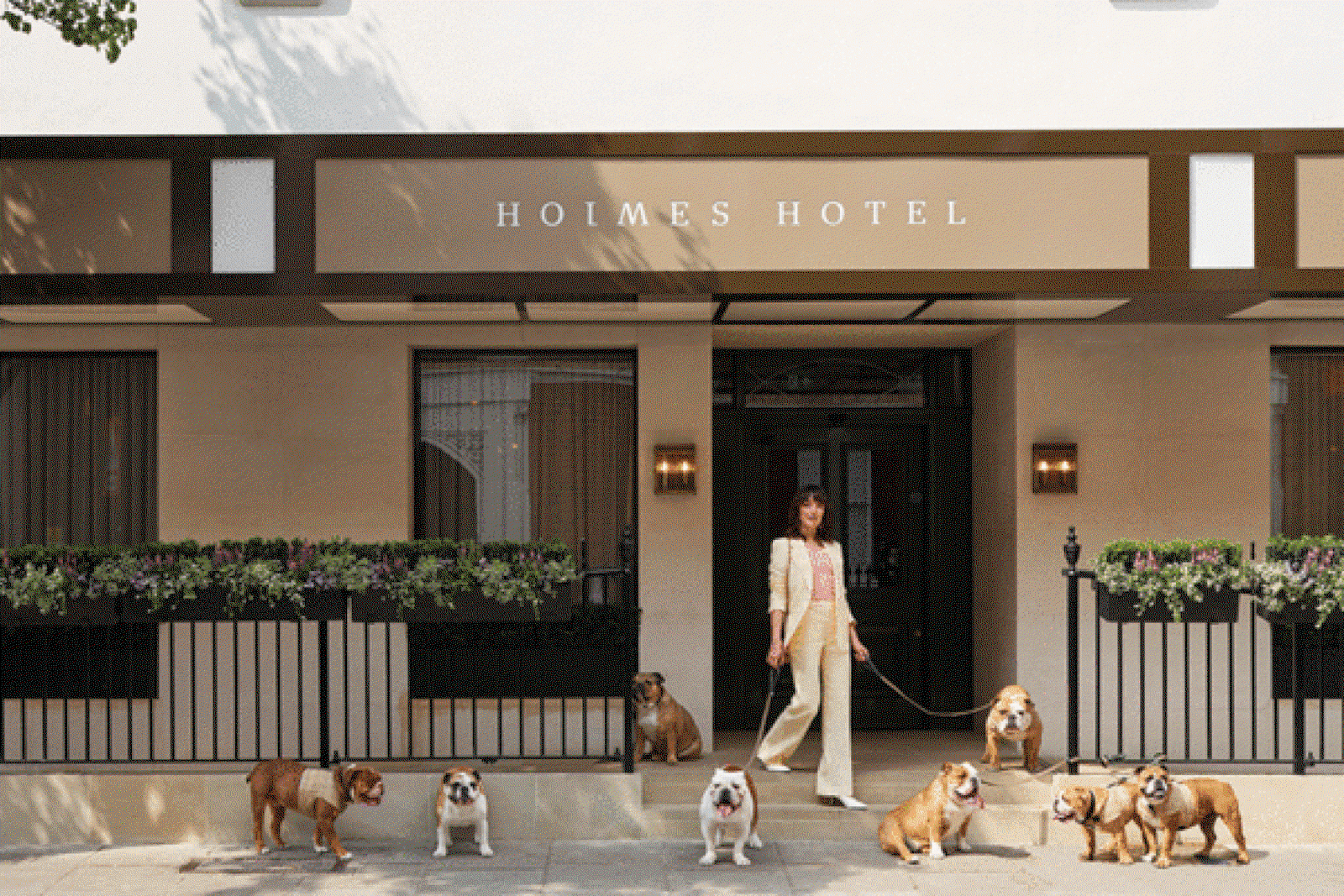 Holmes-Hotel-London.gif