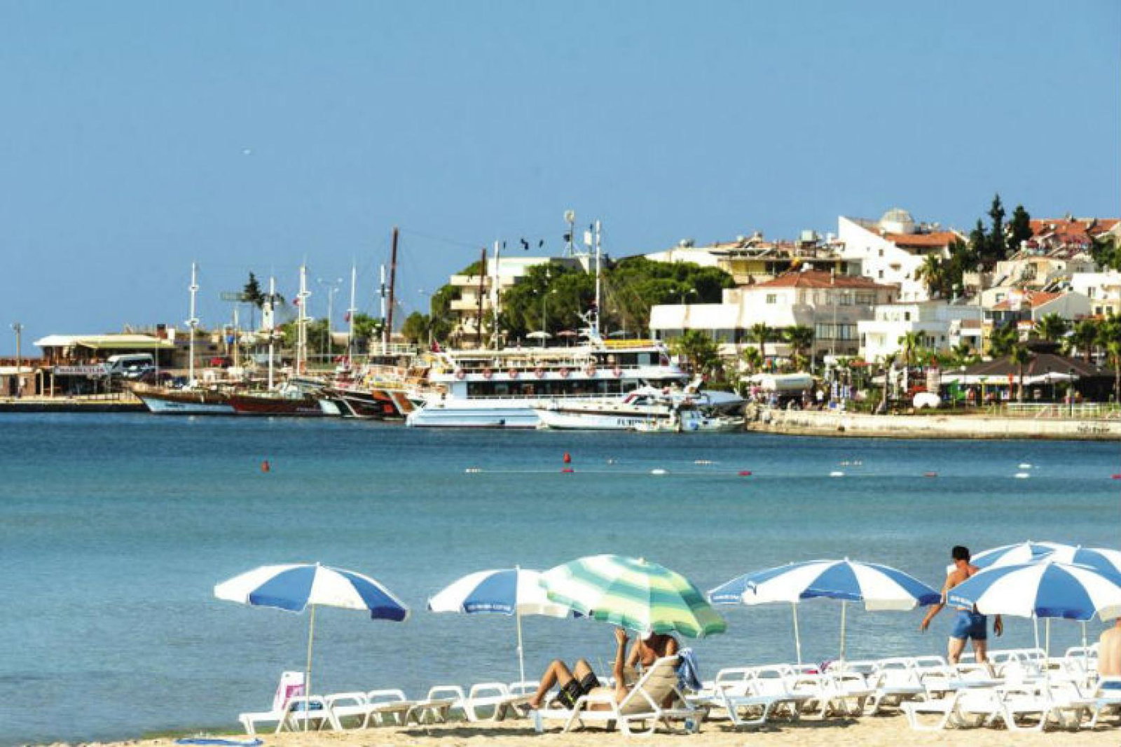 Altinkum.jpg