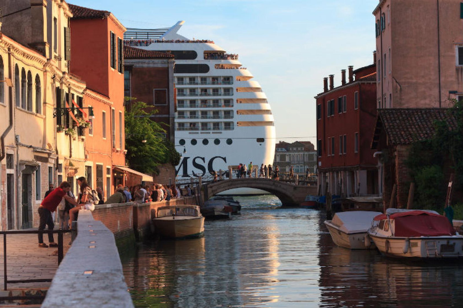 Venice Cruise iStock-480071094.jpg