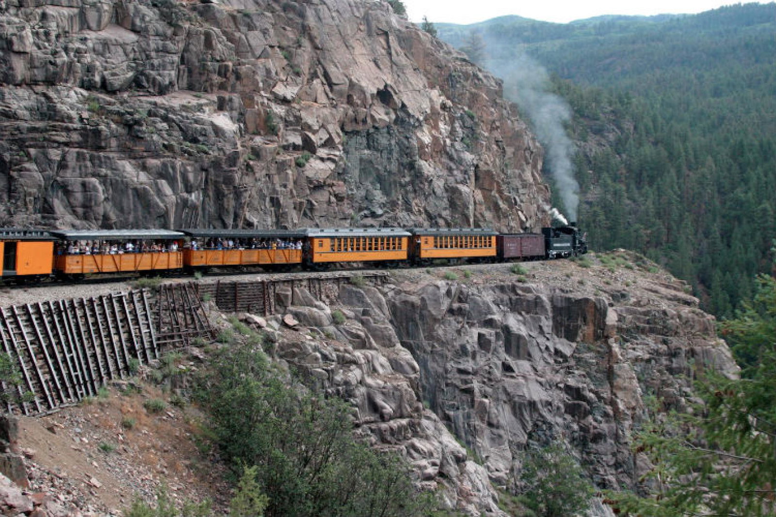 Durango and Silvertown Narrow Gauge Train Rail.jpg