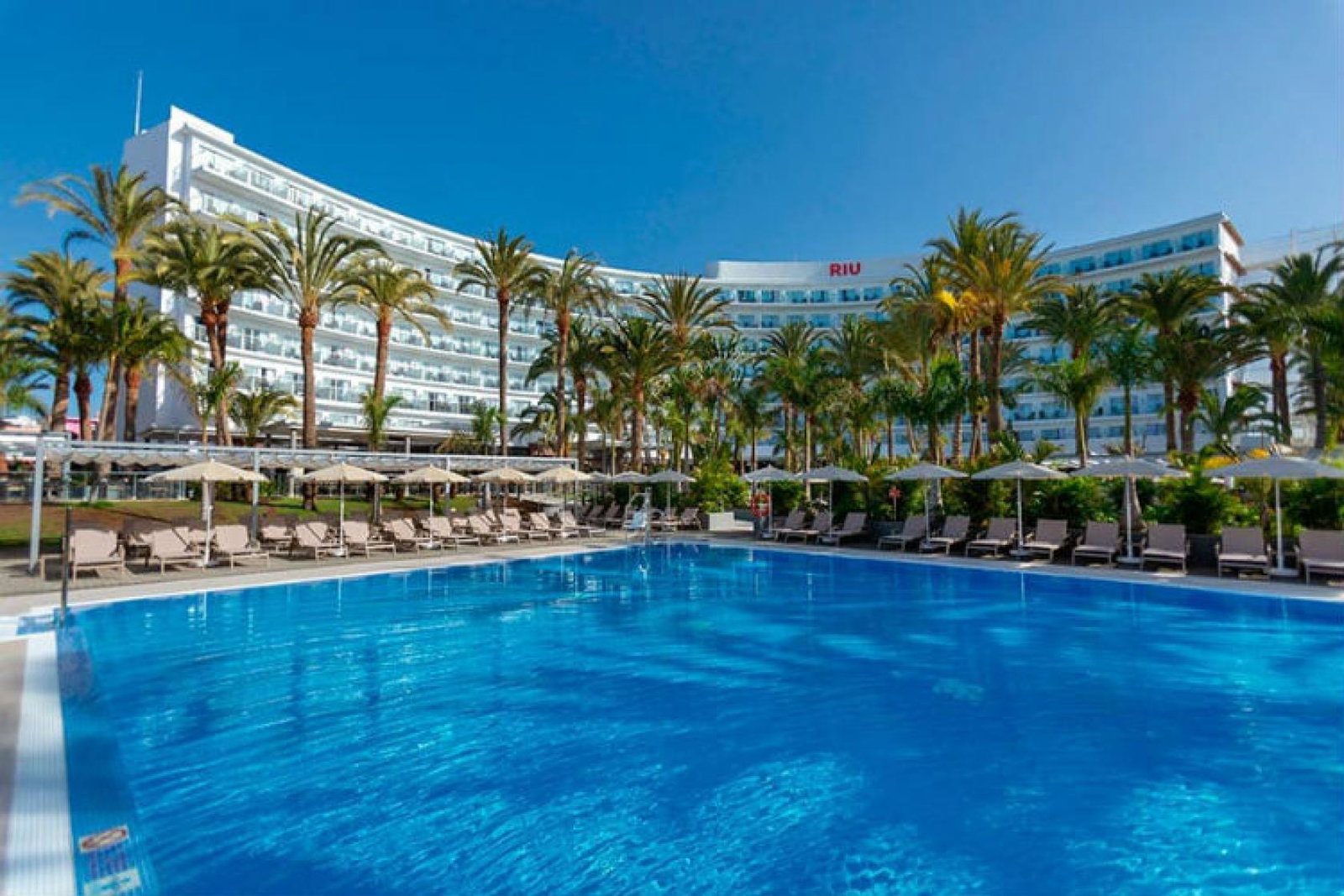 Riu will fully acquire 21 properties jointly owned with Tui