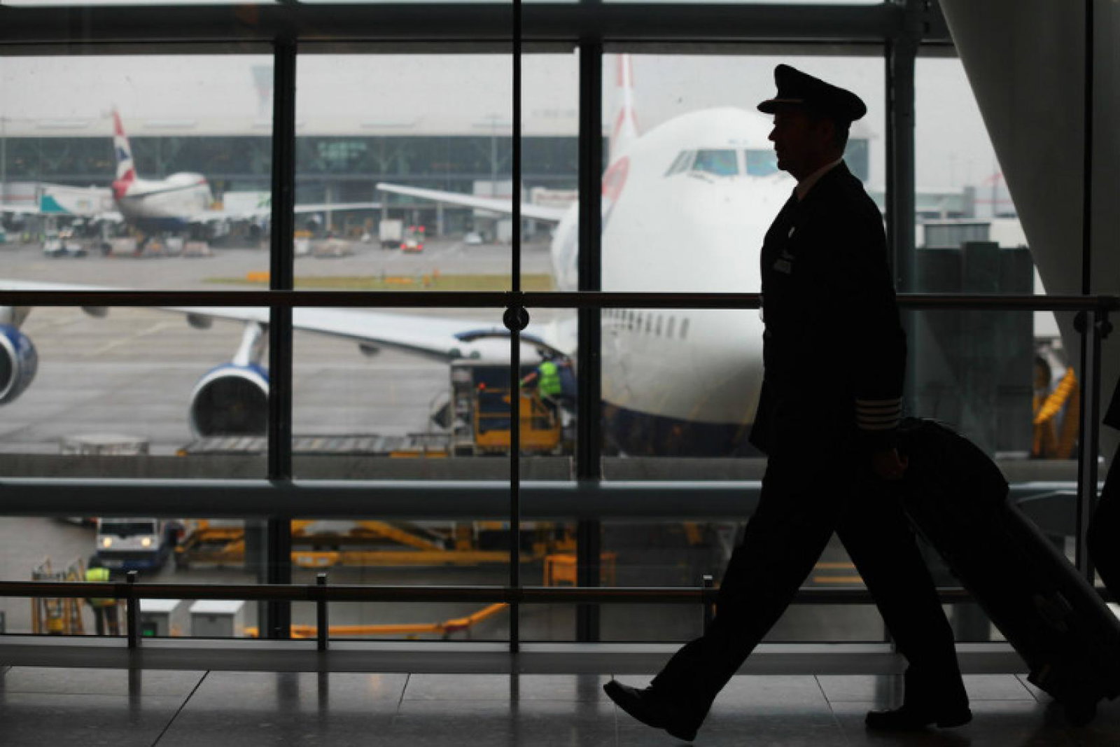 As many as 270 BA pilot roles remain at risk