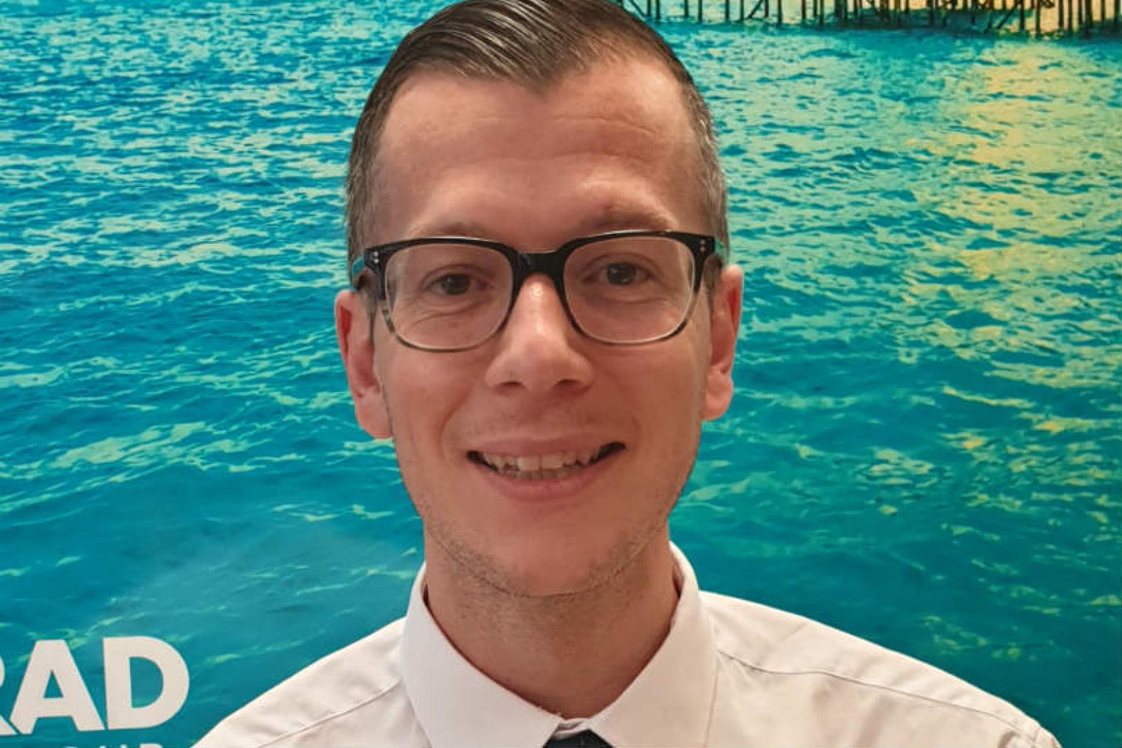 Stuart Warnock has joined Howard Travel as manager