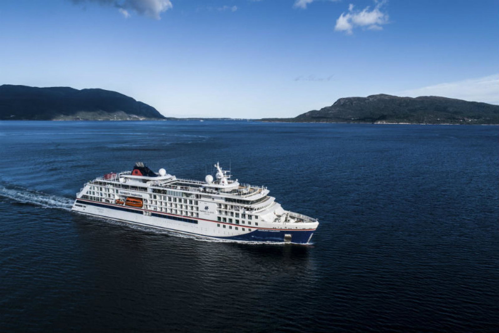 Hapag-Lloyd will be brought under Tui and Royal's joint venture